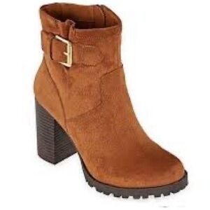 ANA RONNIE CHESTNUT SUEDE CHUNKY BLOCK HEEL BUCKLE STRAP ANKLE BOOTIES SIZE 10